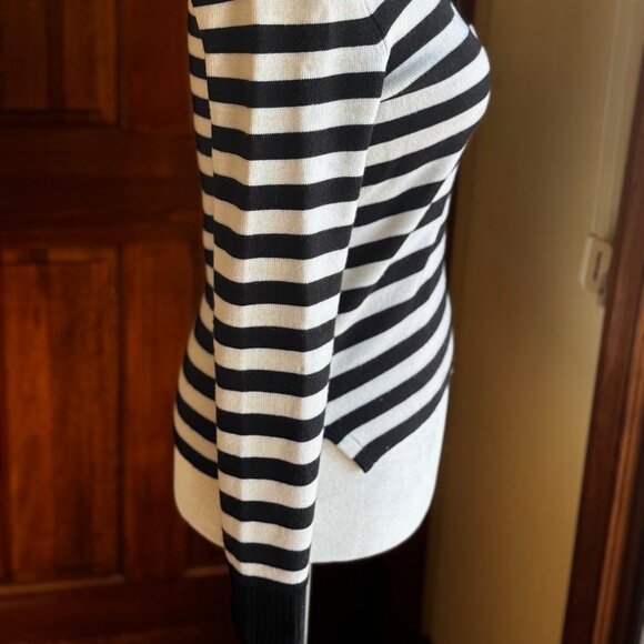 Dana Buchman Vintage Wool Striped V Neck Collared Sweater, M - Picture 6 of 16